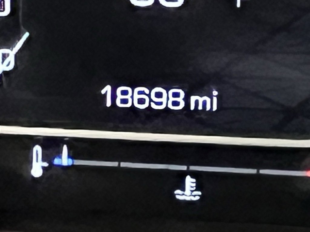 Used 2024 GMC Sierra 3500 Denali w/ Denali Reserve Package image 33