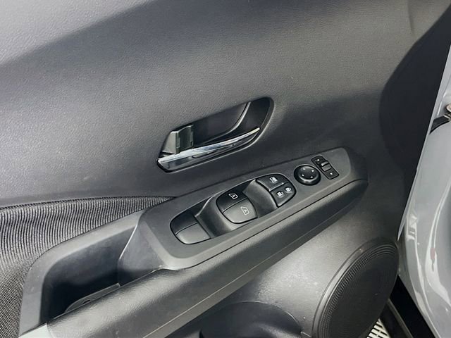 Used 2024 Nissan Kicks SV image 18