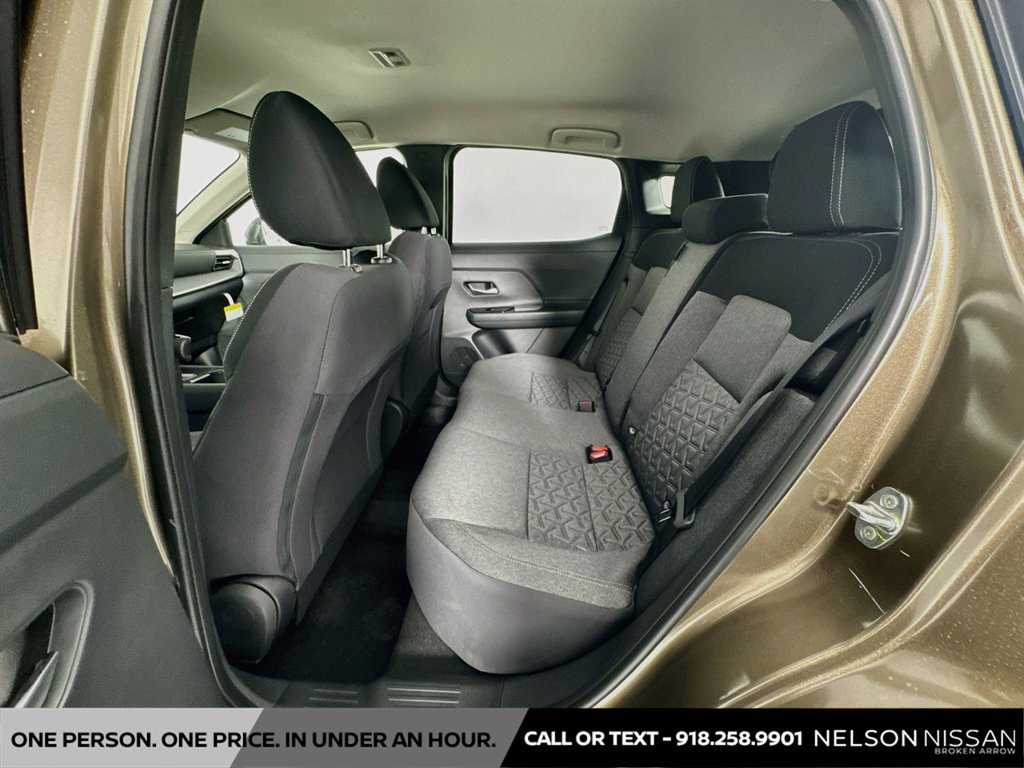 New 2027 Nissan Kicks SV w/ Cold Weather Package FWD image 23