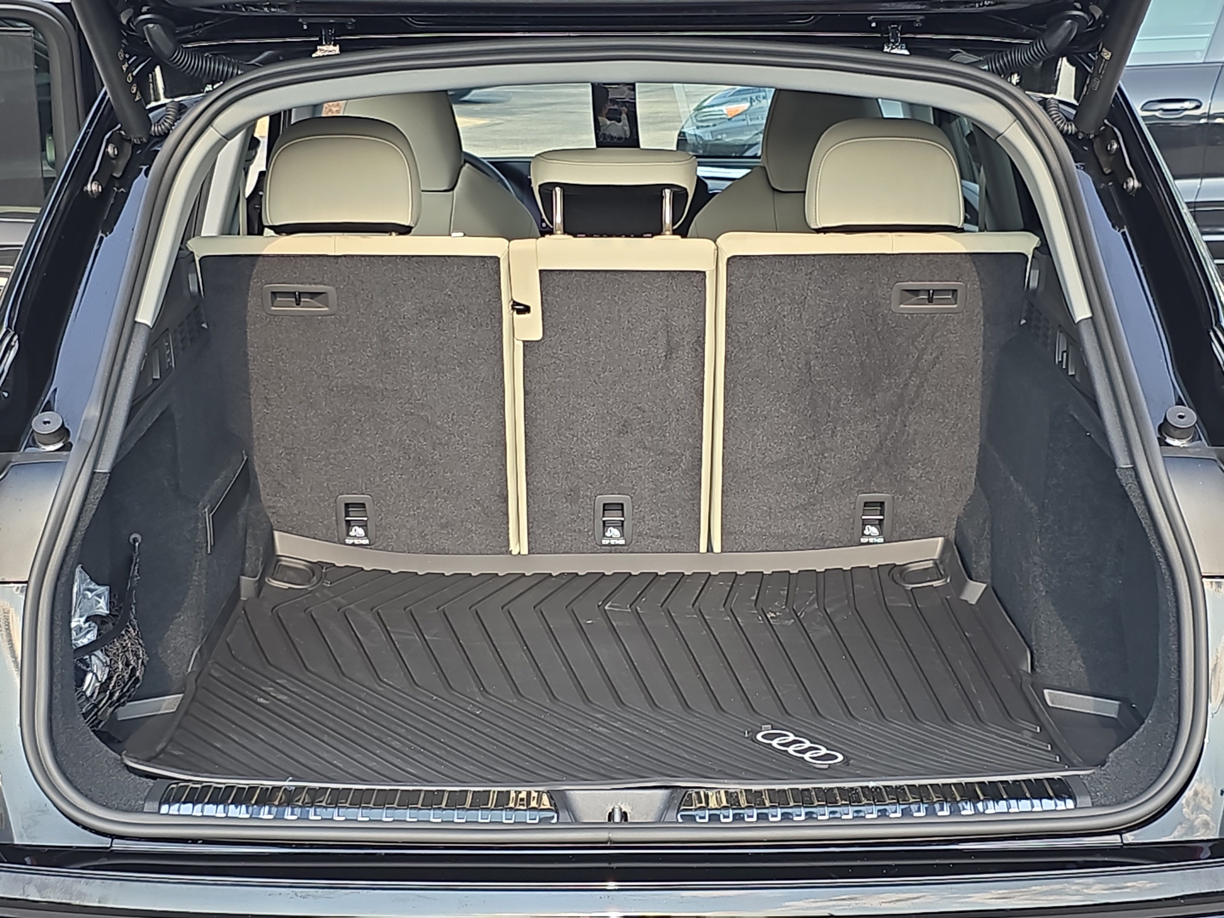 New 2026 Audi Q5 Prestige AWD/4WD image 12