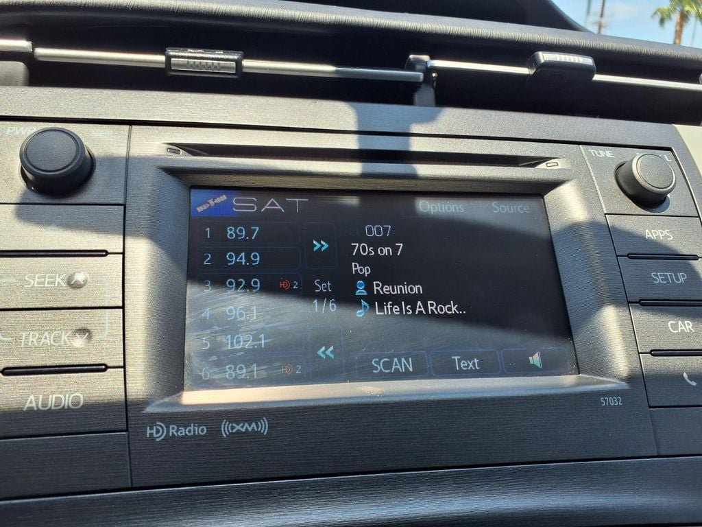 Used 2012 Toyota Prius Three FWD image 28