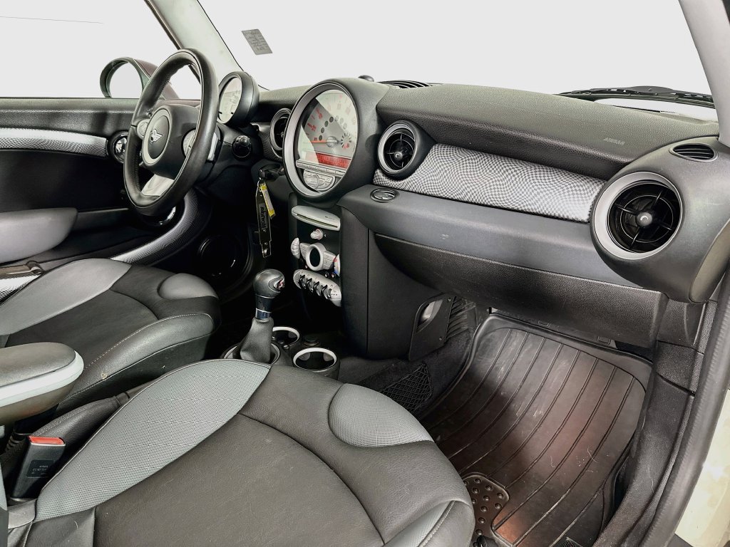 Used 2010 MINI Cooper S FWD image 28