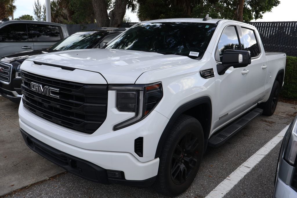 Used 2022 GMC Sierra 1500 Elevation w/ Elevation Premium Package AWD/4WD image 2