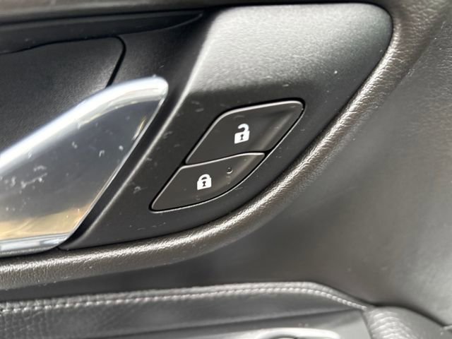 Used 2021 GMC Yukon Denali image 15