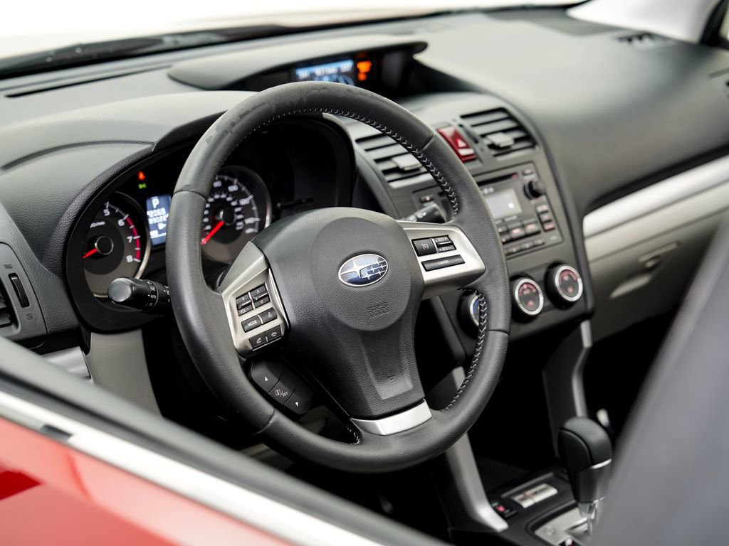Used 2015 Subaru Forester 2.5i Limited w/ Popular Package #2 image 9