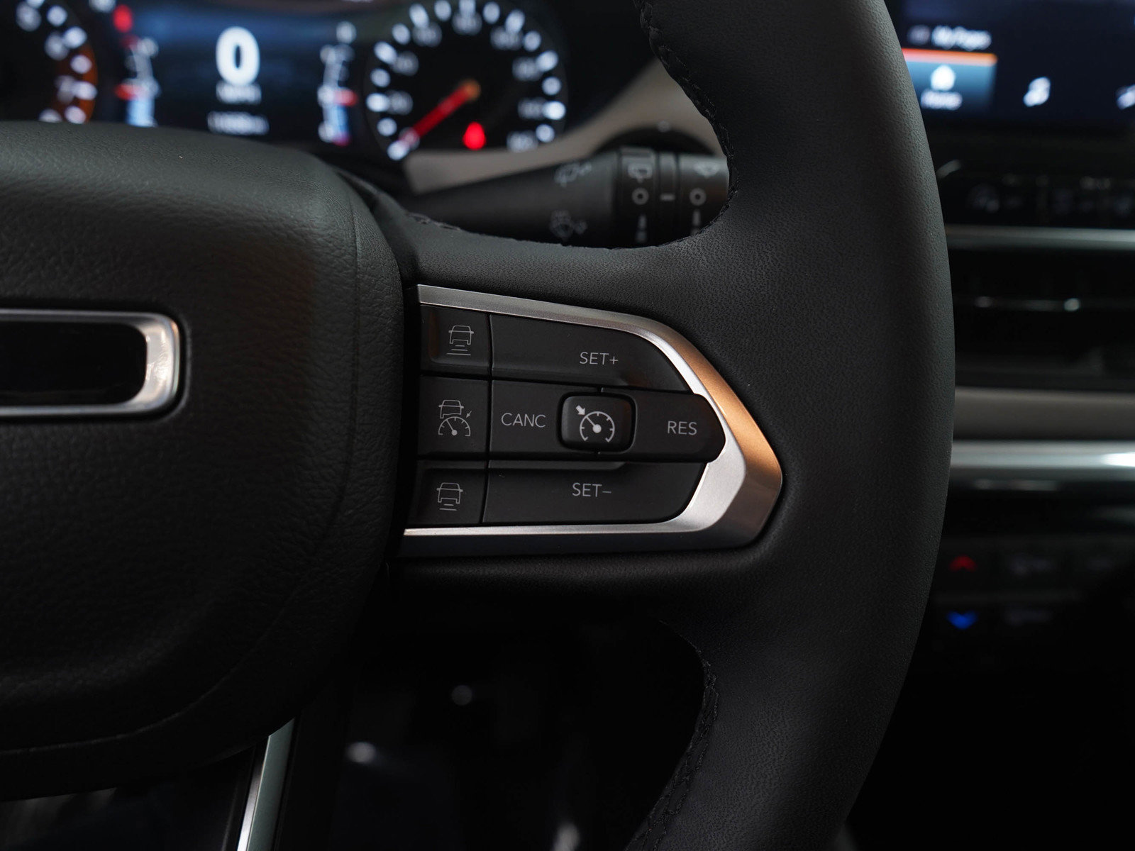 Used 2024 Jeep Compass Limited image 19