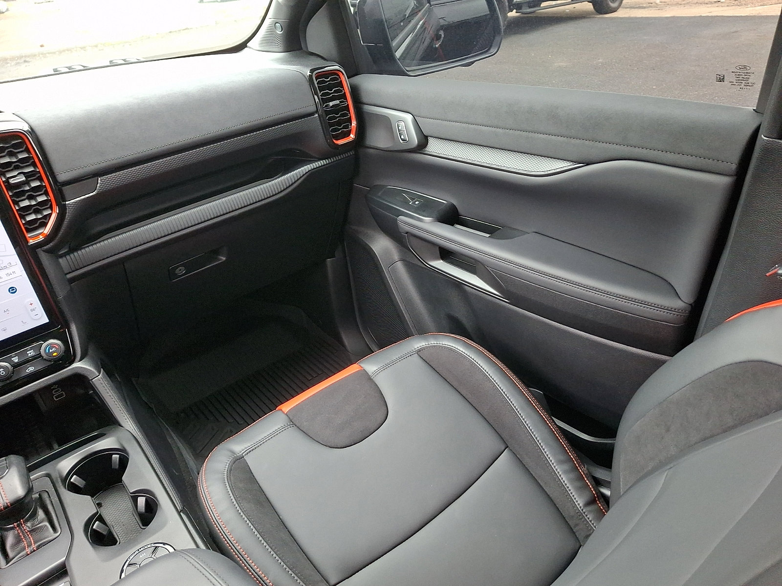 Used 2024 Ford Ranger Raptor AWD/4WD image 12
