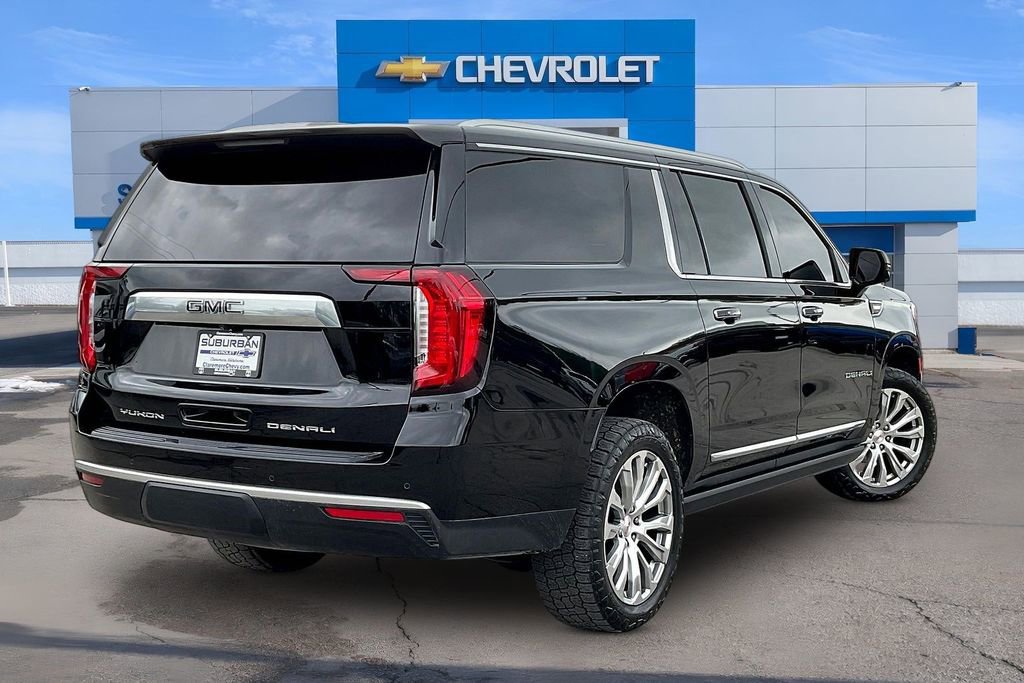 Used 2023 GMC Yukon XL Denali w/ LPO, Floor Liner Package AWD/4WD image 2