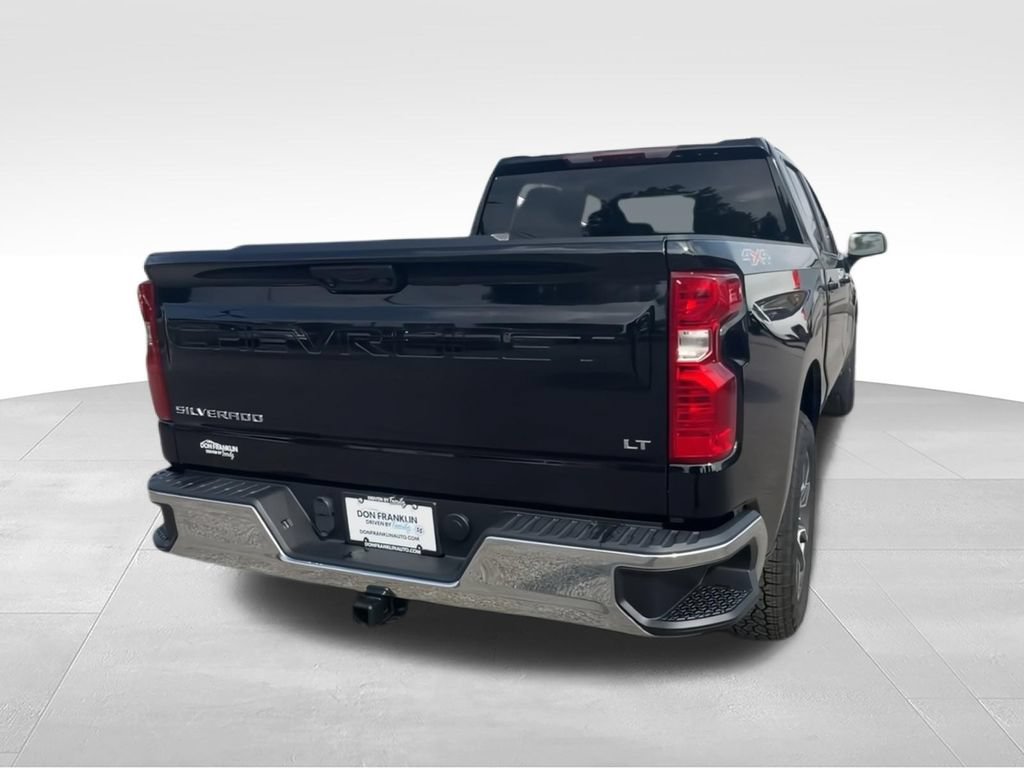 Used 2023 Chevrolet Silverado 1500 LT AWD/4WD image 8