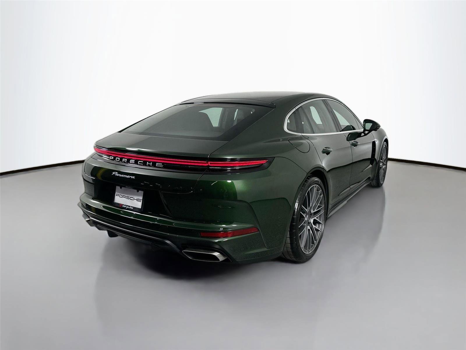 Certified 2026 Porsche Panamera 4 AWD/4WD image 7