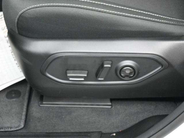 New 2026 Jeep Grand Cherokee Laredo X image 15