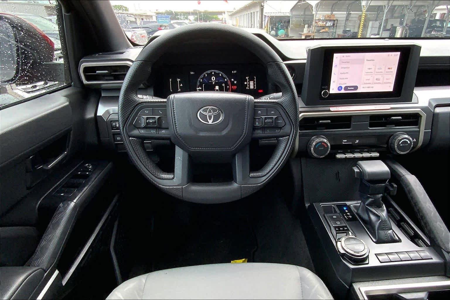Used 2025 Toyota Tacoma SR5 AWD/4WD image 6