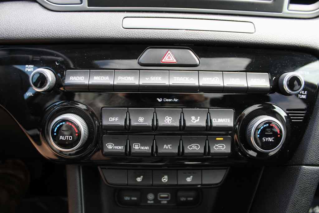 Used 2019 Kia Sportage EX w/ EX Premium Package AWD/4WD image 21