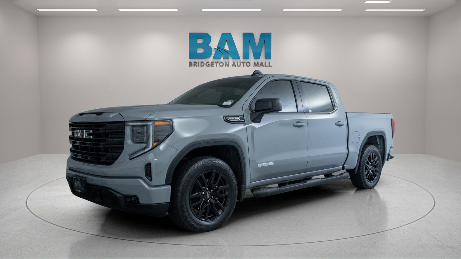 Used 2024 GMC Sierra 1500 Elevation AWD/4WD image 3