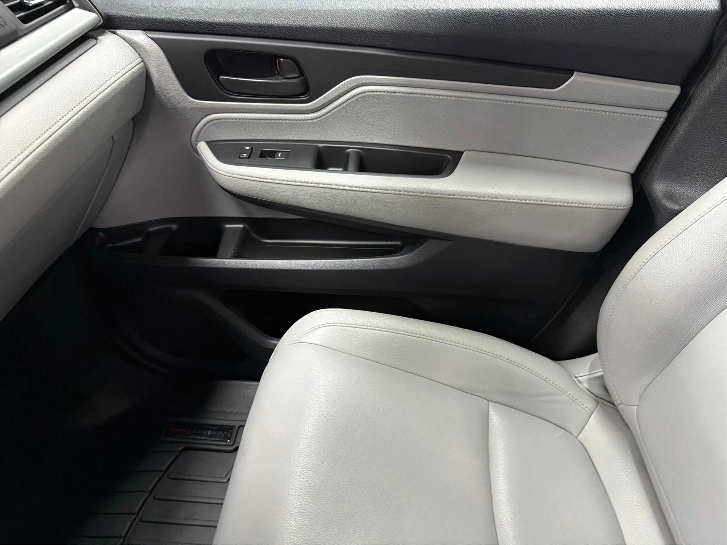 Used 2019 Honda Odyssey EX-L image 46