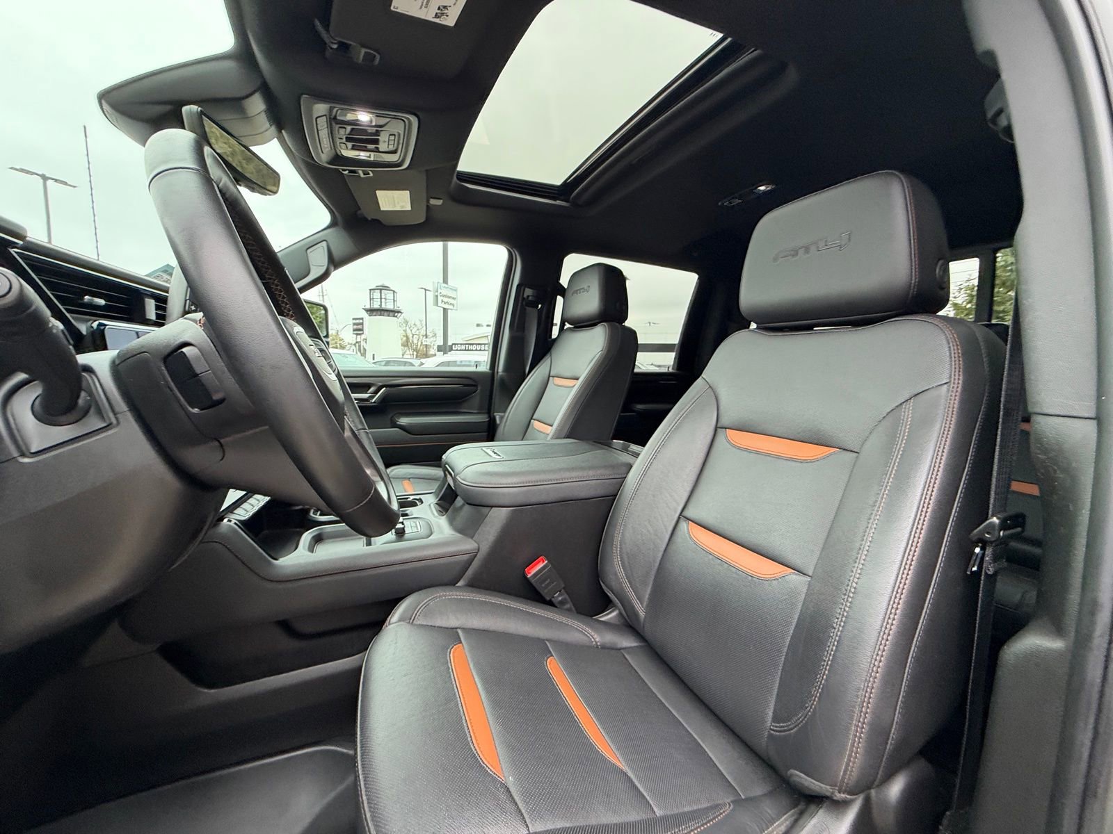 Used 2024 GMC Sierra 2500 AT4 w/ AT4 Premium Plus Package image 10