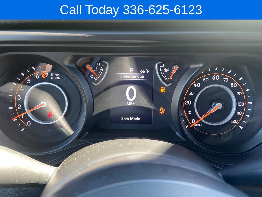 New 2025 Jeep Gladiator Sport AWD/4WD image 19