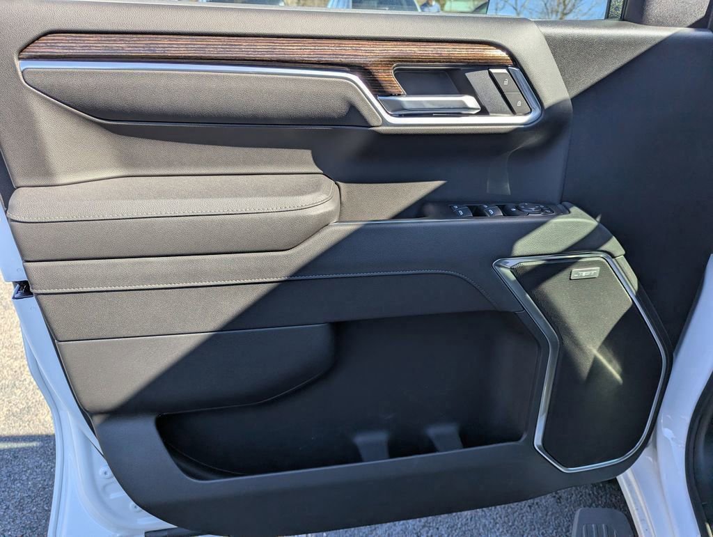 New 2026 GMC Sierra 1500 Elevation w/ Elevation Premium Package image 14