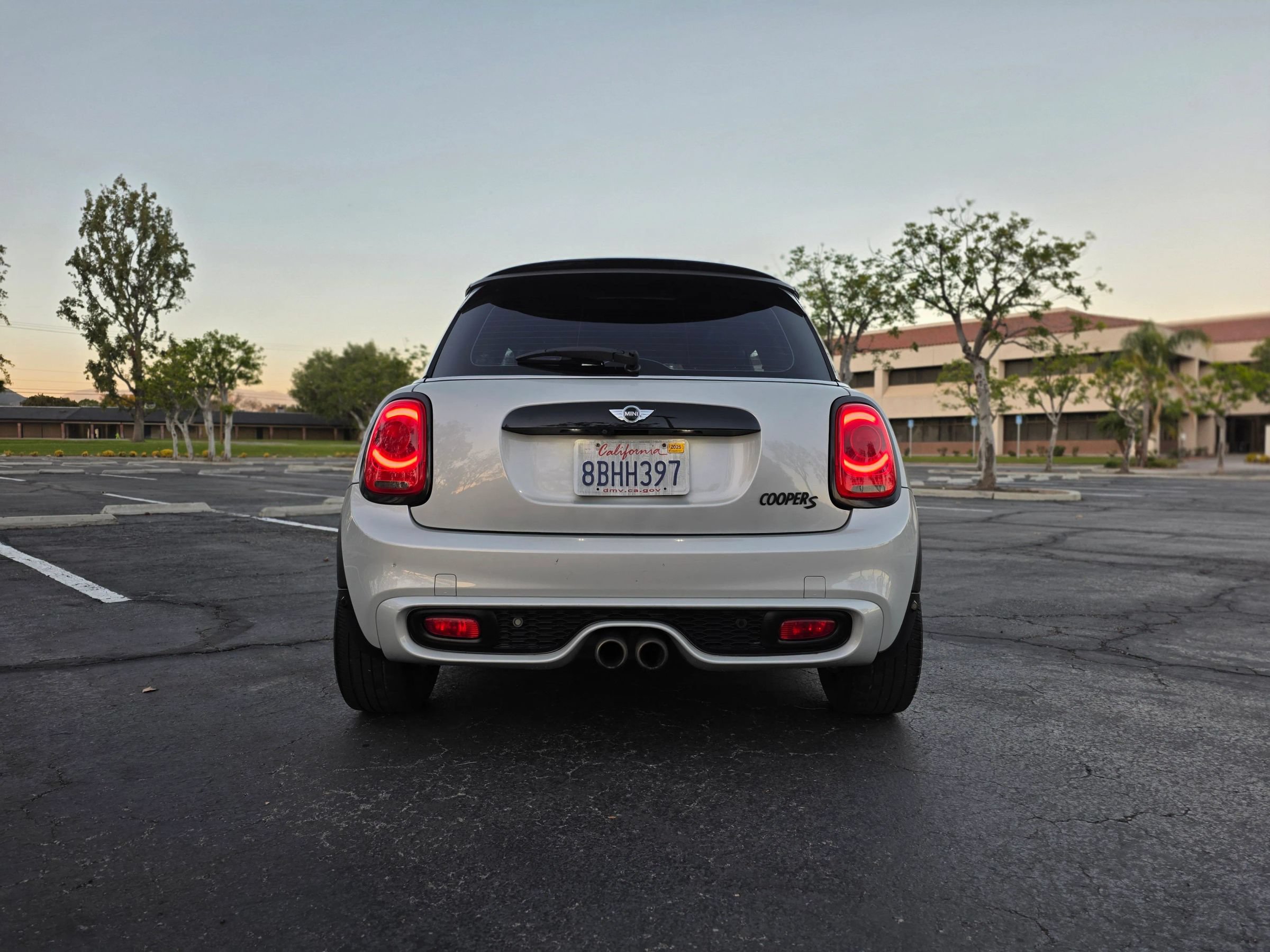 Used 2018 MINI Cooper S FWD image 6