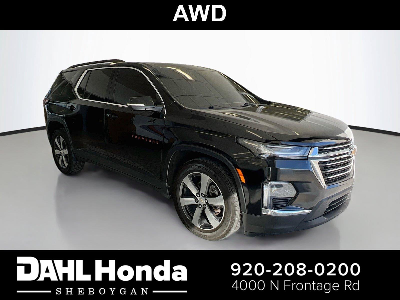 Used 2023 Chevrolet Traverse LT w/ LT Premium Package AWD/4WD image 1