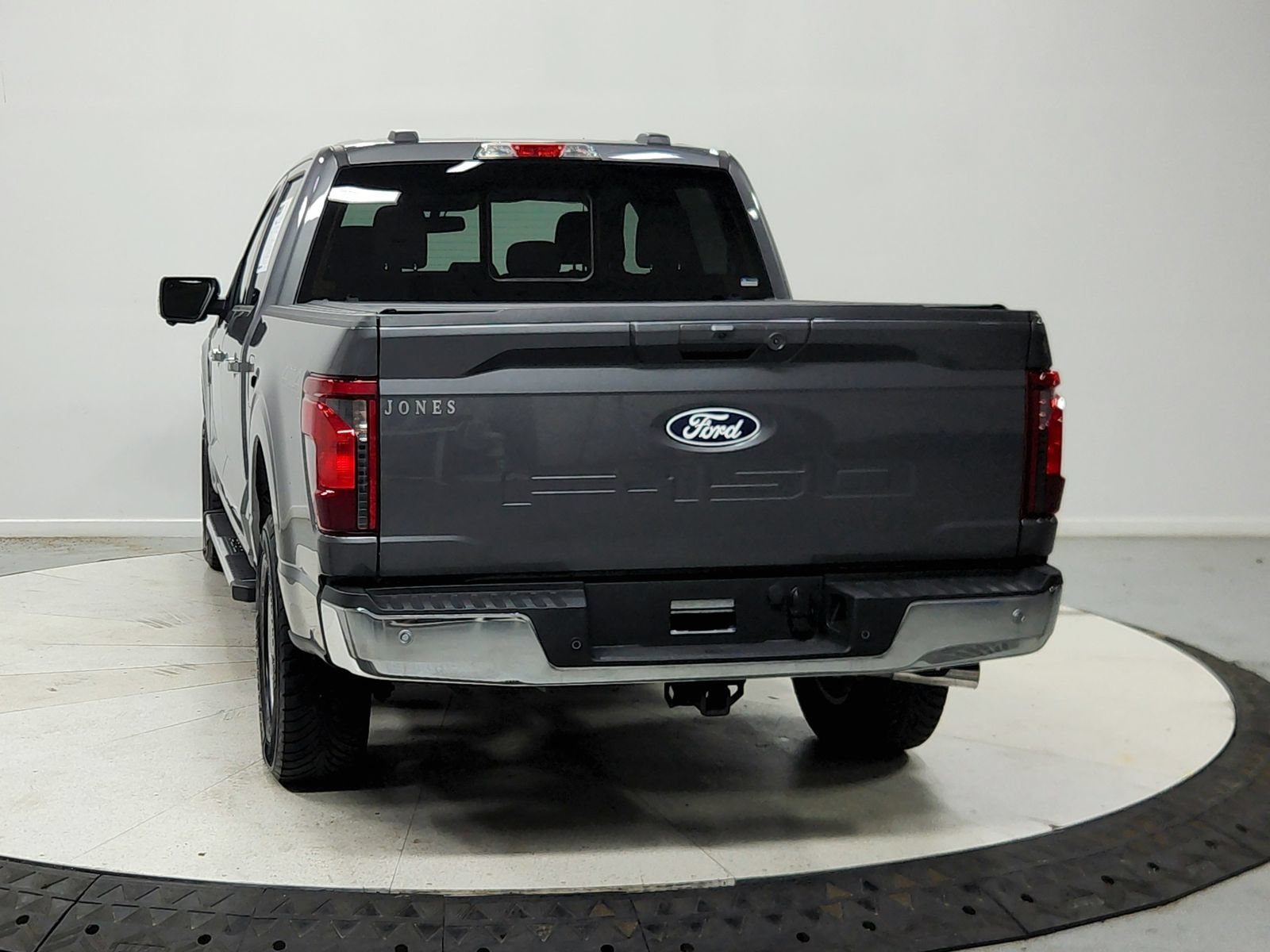 Used 2025 Ford F150 XLT w/ Equipment Group 302A MID AWD/4WD image 7