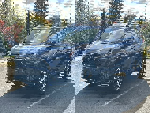 Used 2022 Toyota RAV4 SE