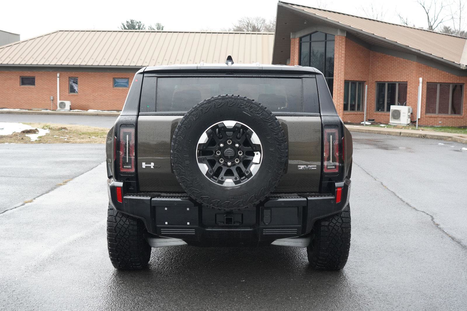 New 2024 GMC Hummer EV 2X w/ Extreme Off-Road Package image 4