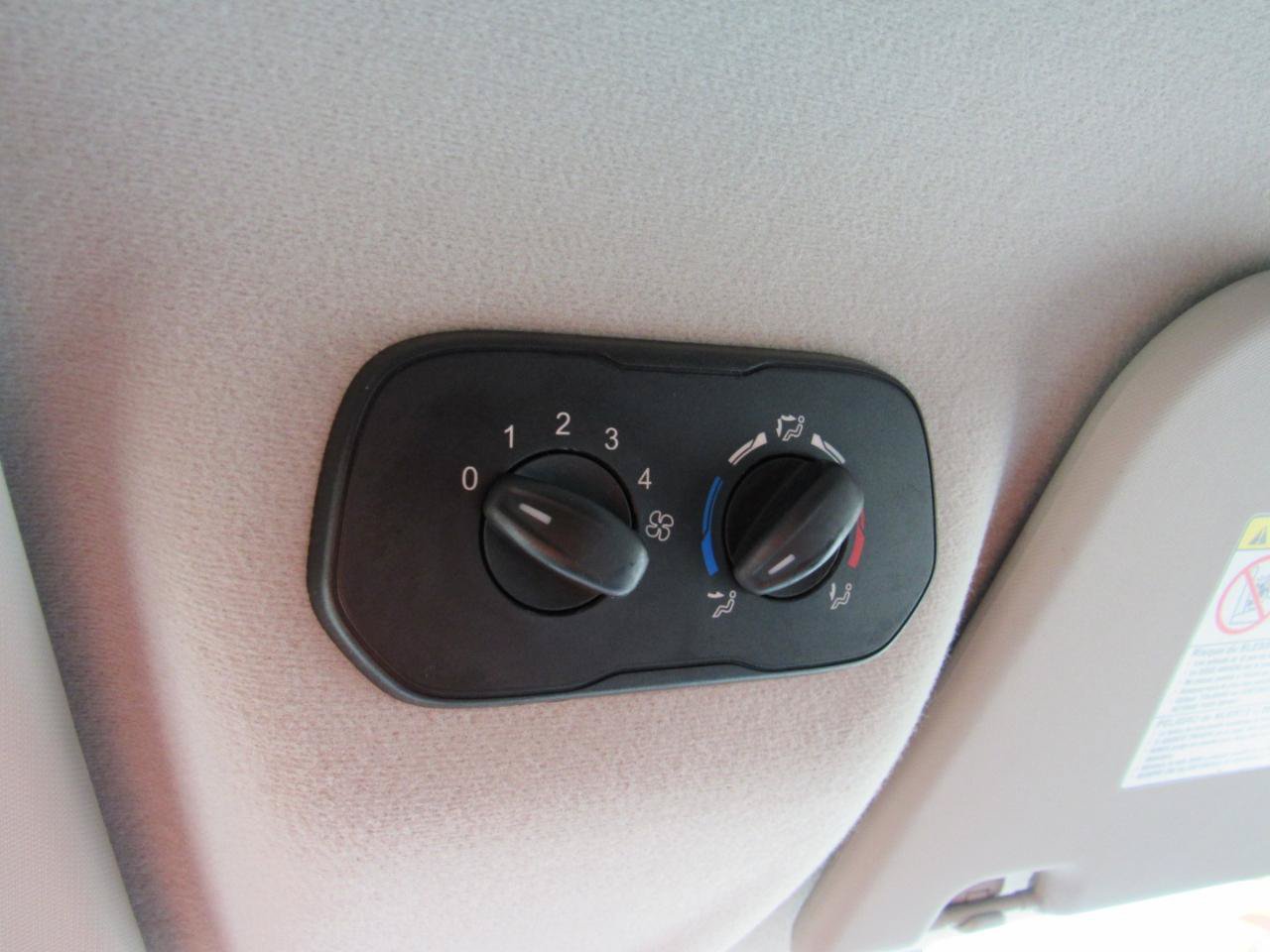Used 2016 Ford Transit 350 XL RWD image 23