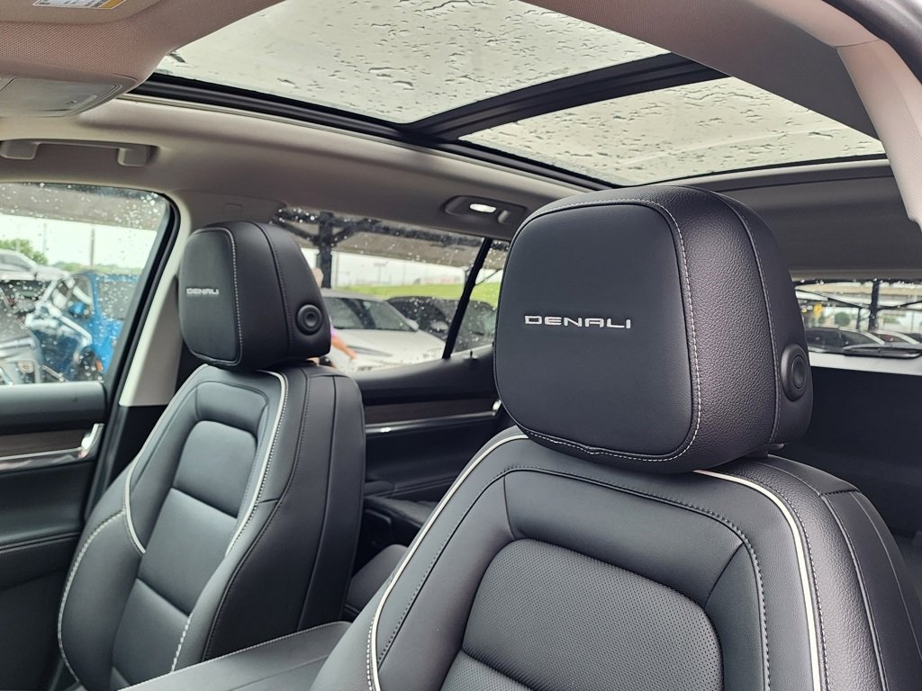 New 2026 GMC Terrain Denali image 16