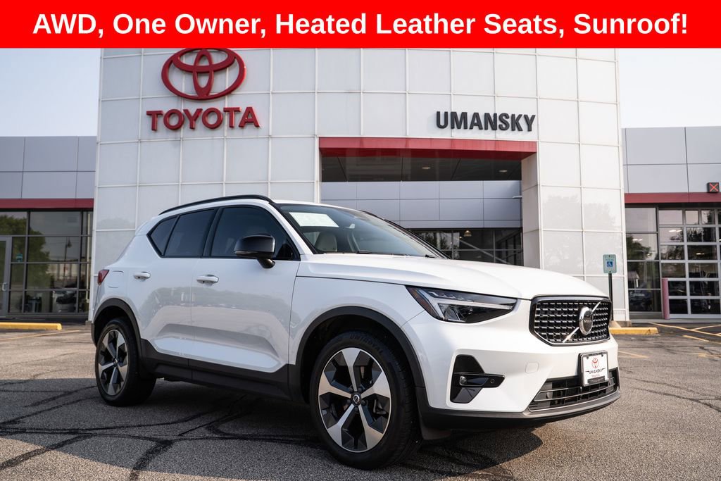 Used 2023 Volvo XC40 B5 Plus