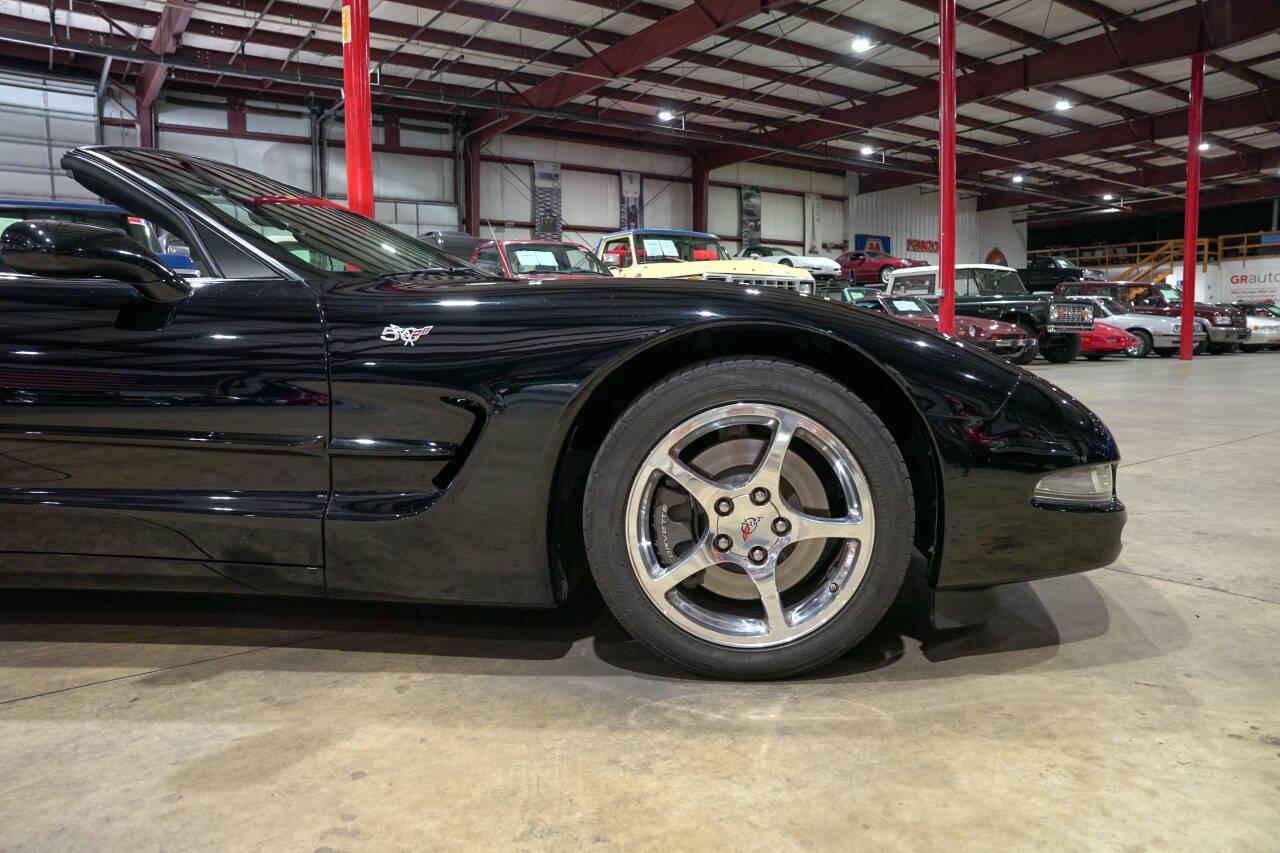 Used 2003 Chevrolet Corvette Convertible w/ Preferred Equipment Group1 RWD image 11