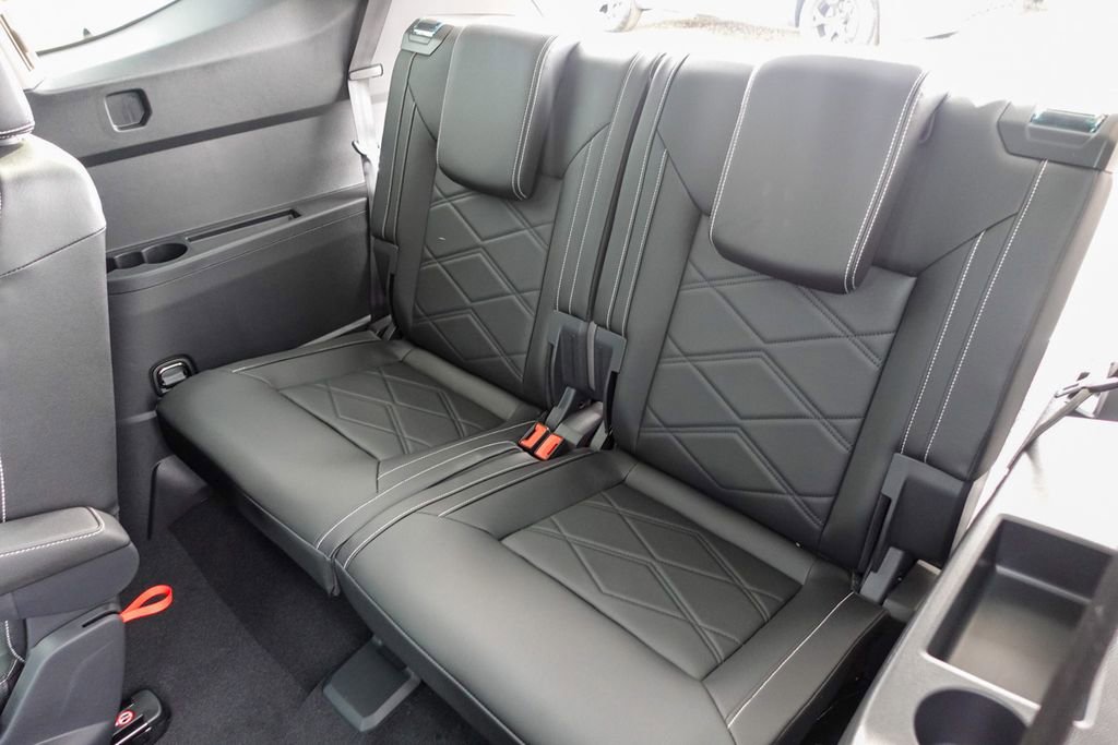 New 2026 Volkswagen Atlas SE image 25