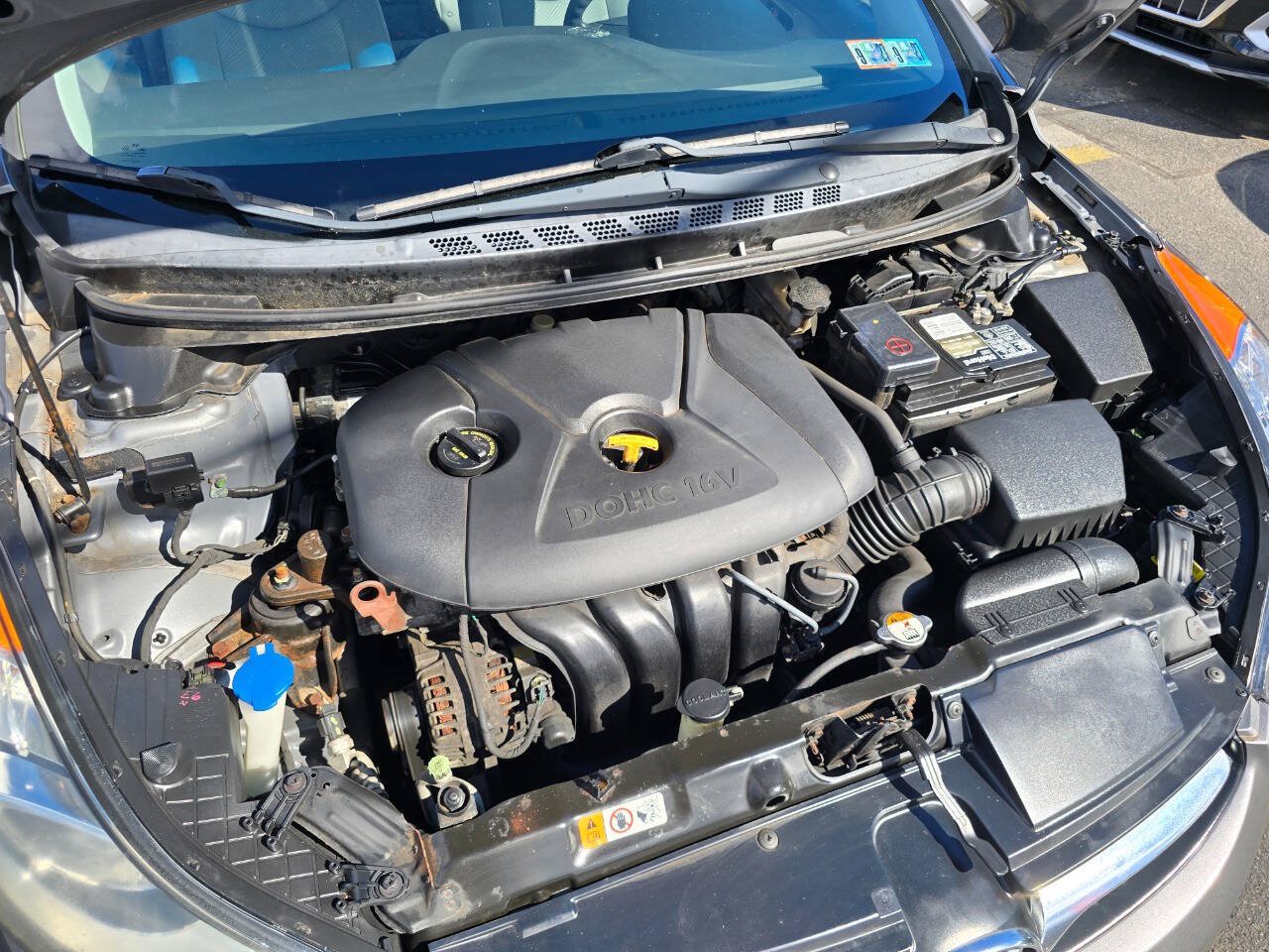 Used 2013 Hyundai Elantra GLS w/ Preferred Pkg FWD image 32