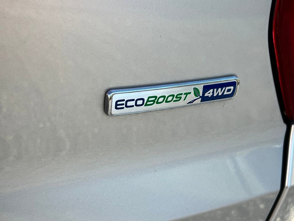 Used 2018 Ford Explorer XLT w/ Equipment Group 202A image 19