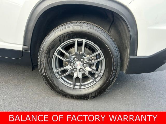 Used 2025 GMC Acadia Elevation image 10