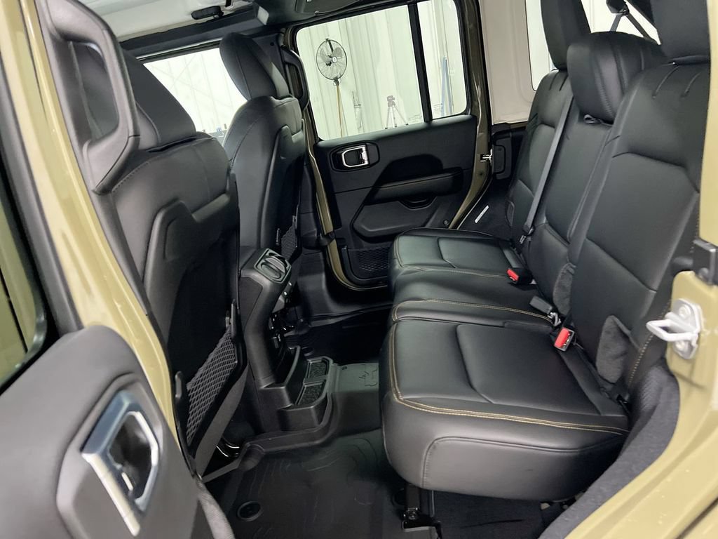 New 2026 Jeep Wrangler Unlimited Sahara AWD/4WD image 23