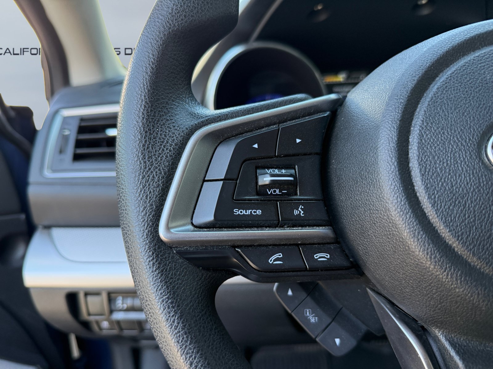 Used 2019 Subaru Outback 2.5i AWD/4WD image 14