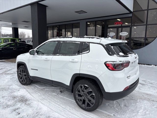 New 2026 Jeep Compass Latitude image 5