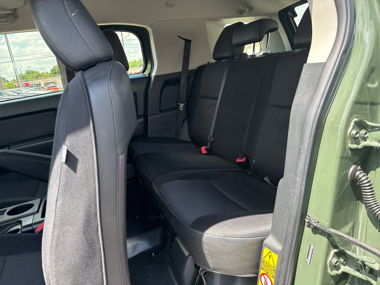 Used 2013 Toyota FJ Cruiser 2WD image 10