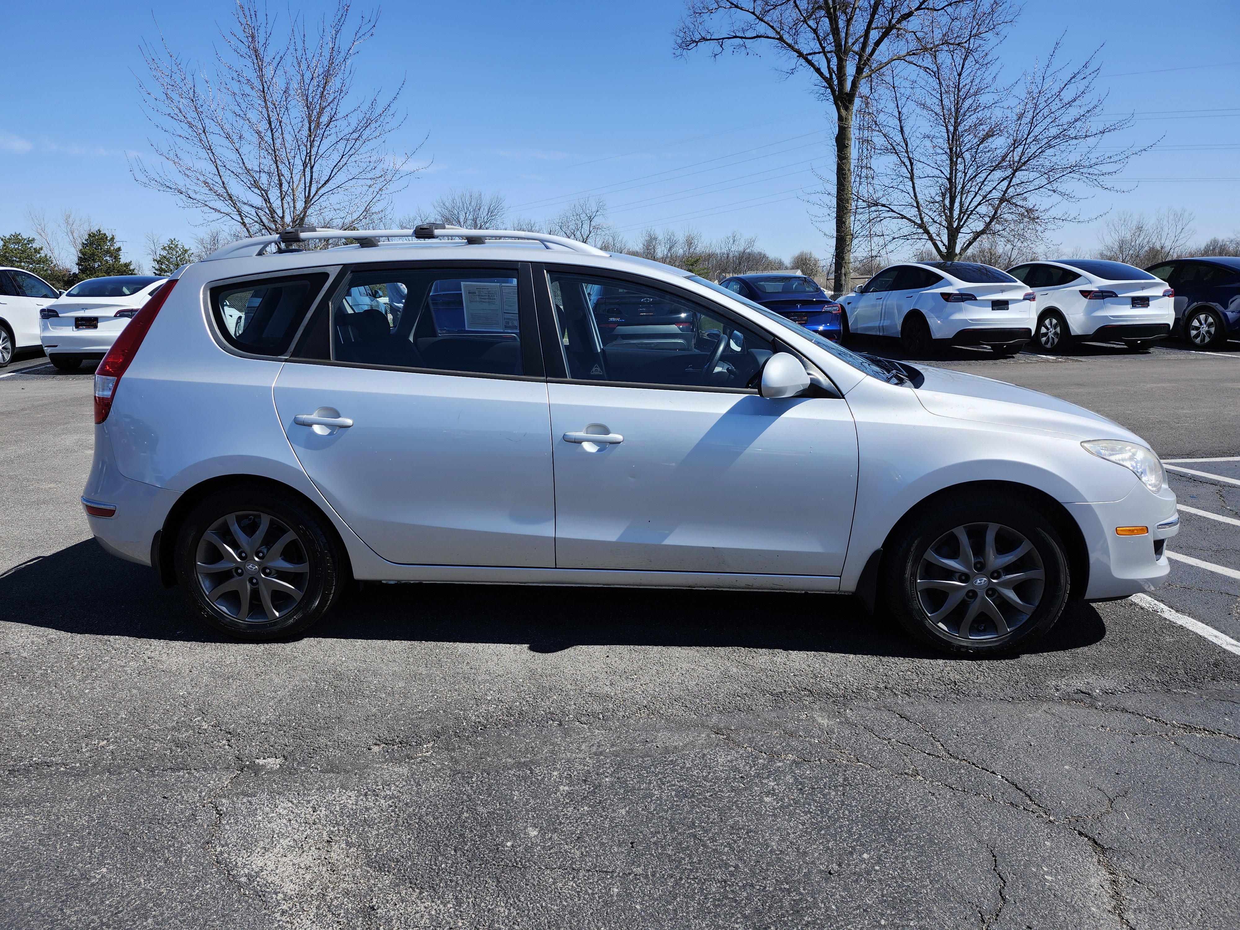 Used 2012 Hyundai Elantra GLS w/ Preferred Pkg image 15