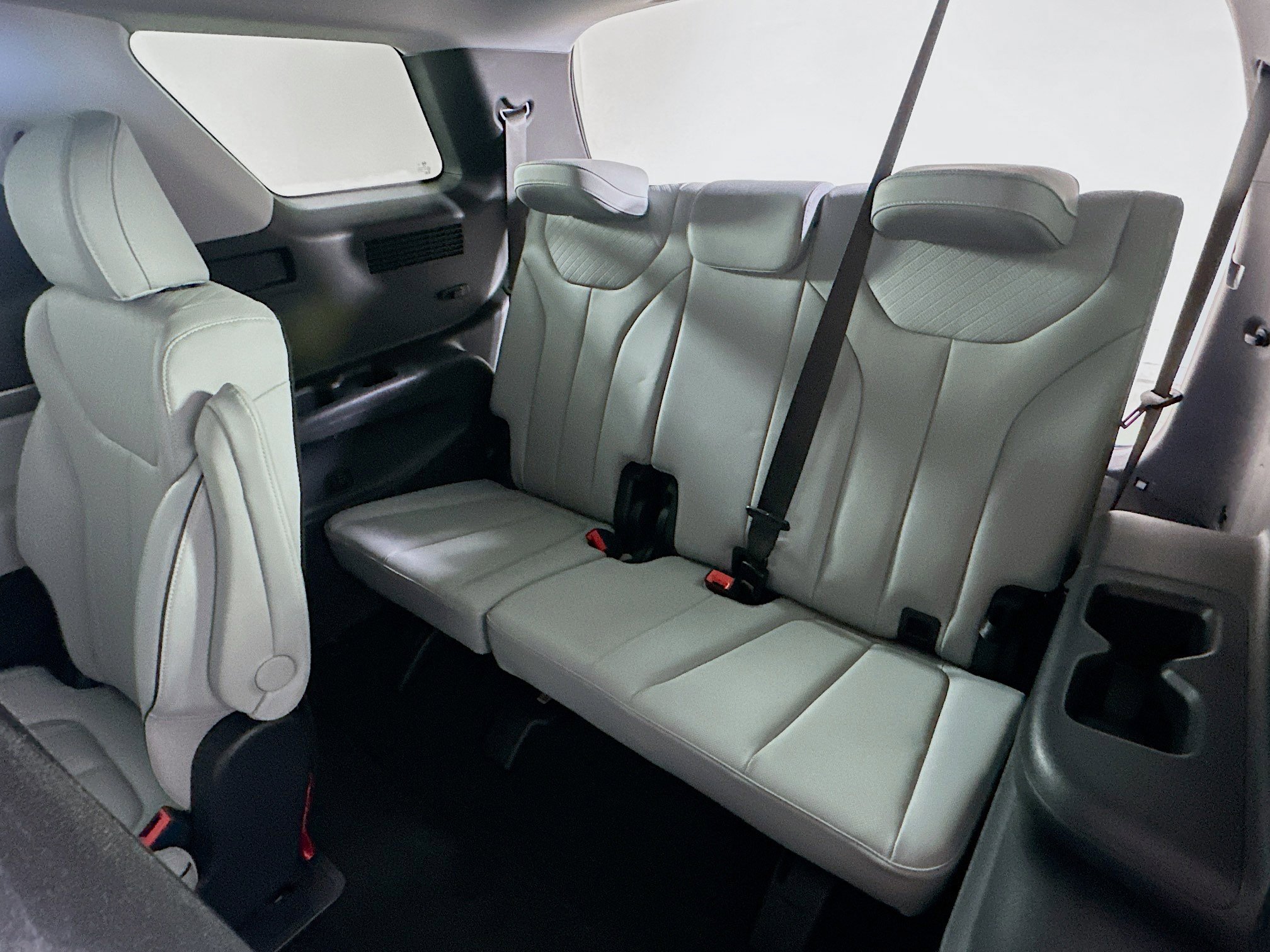 Used 2025 Hyundai Palisade SEL image 30