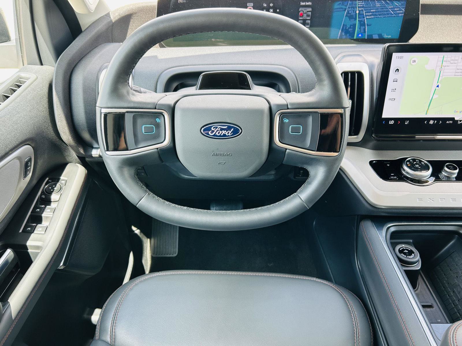 Used 2025 Ford Expedition Active AWD/4WD image 20