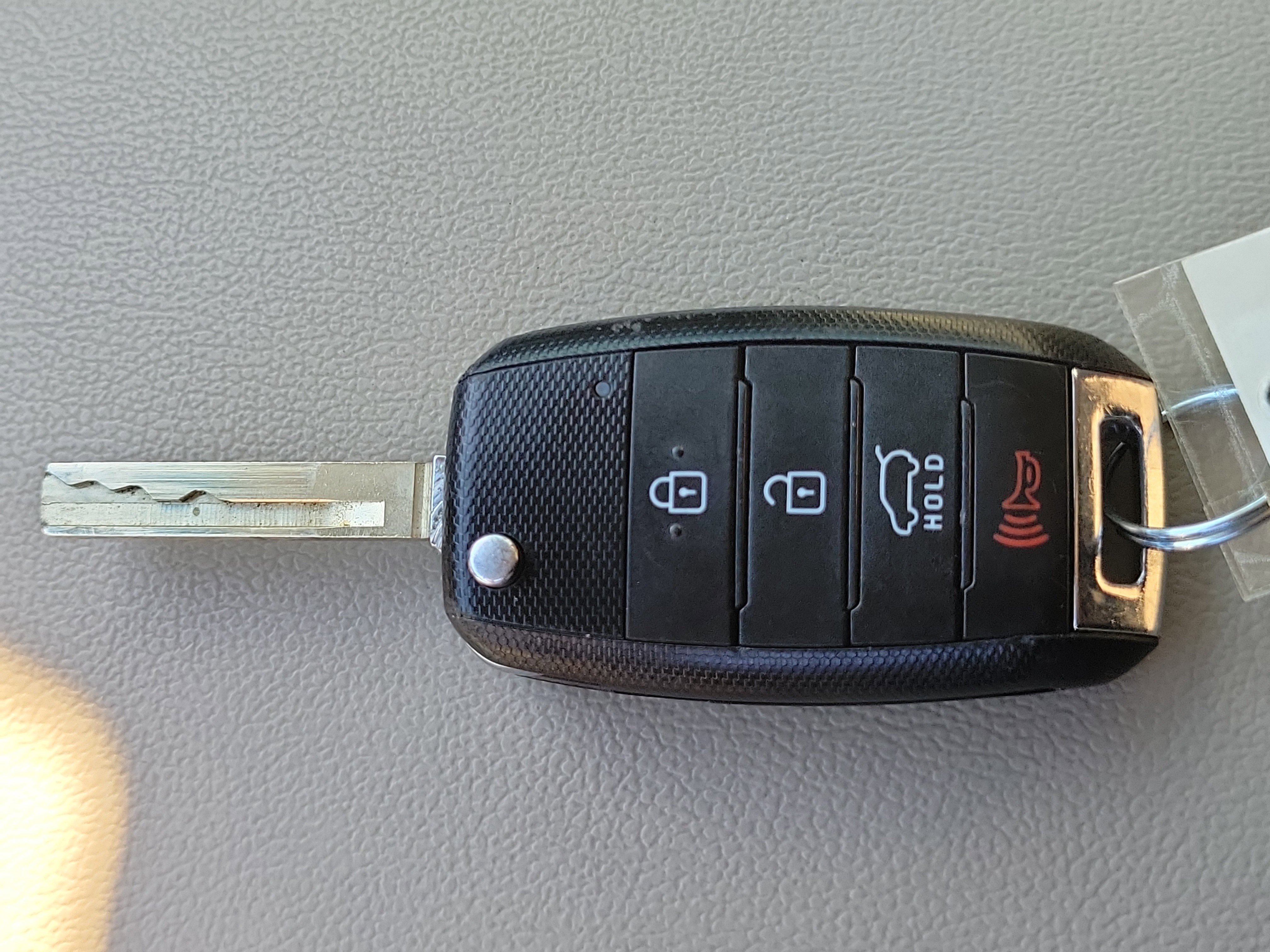 Used 2020 Kia Sorento LX image 31