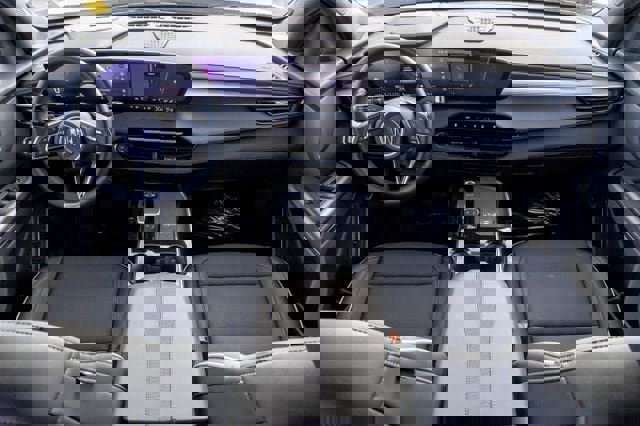 Used 2025 Buick Enclave Preferred AWD/4WD image 22