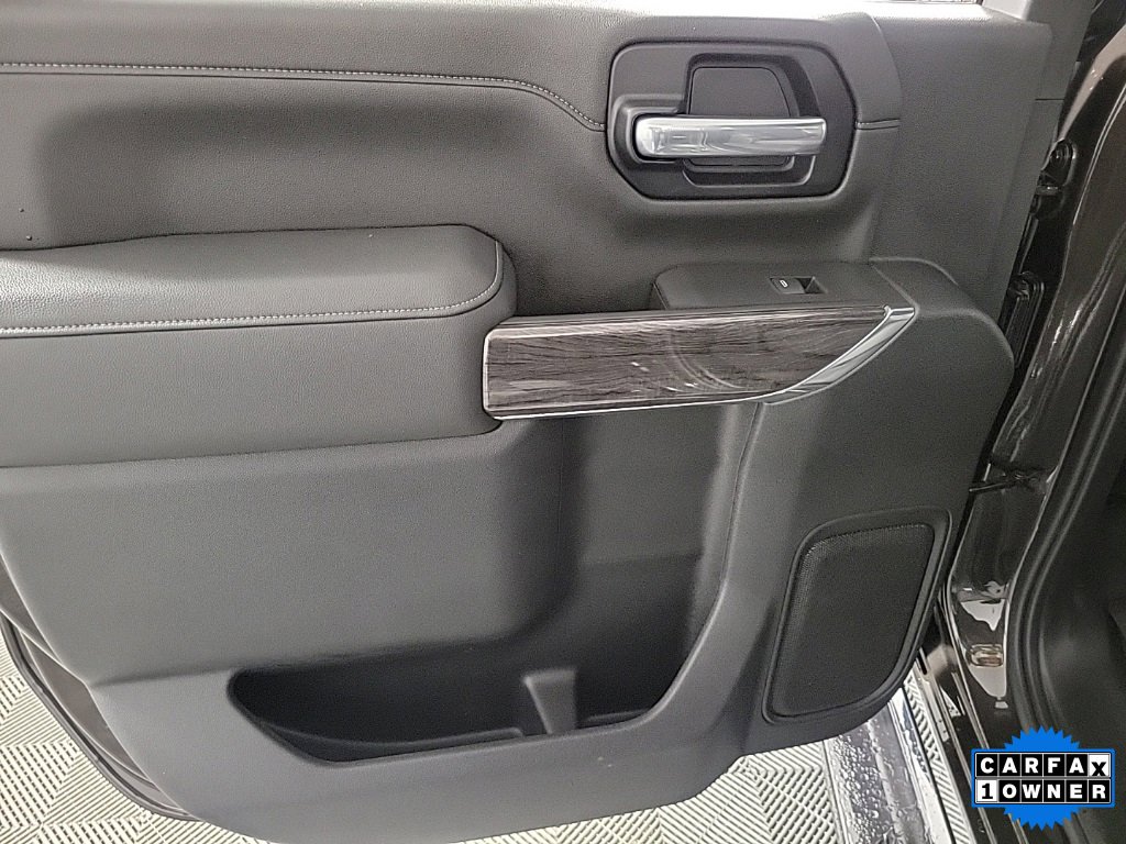 Used 2020 Chevrolet Silverado 2500 LTZ w/ LTZ Premium Package image 14