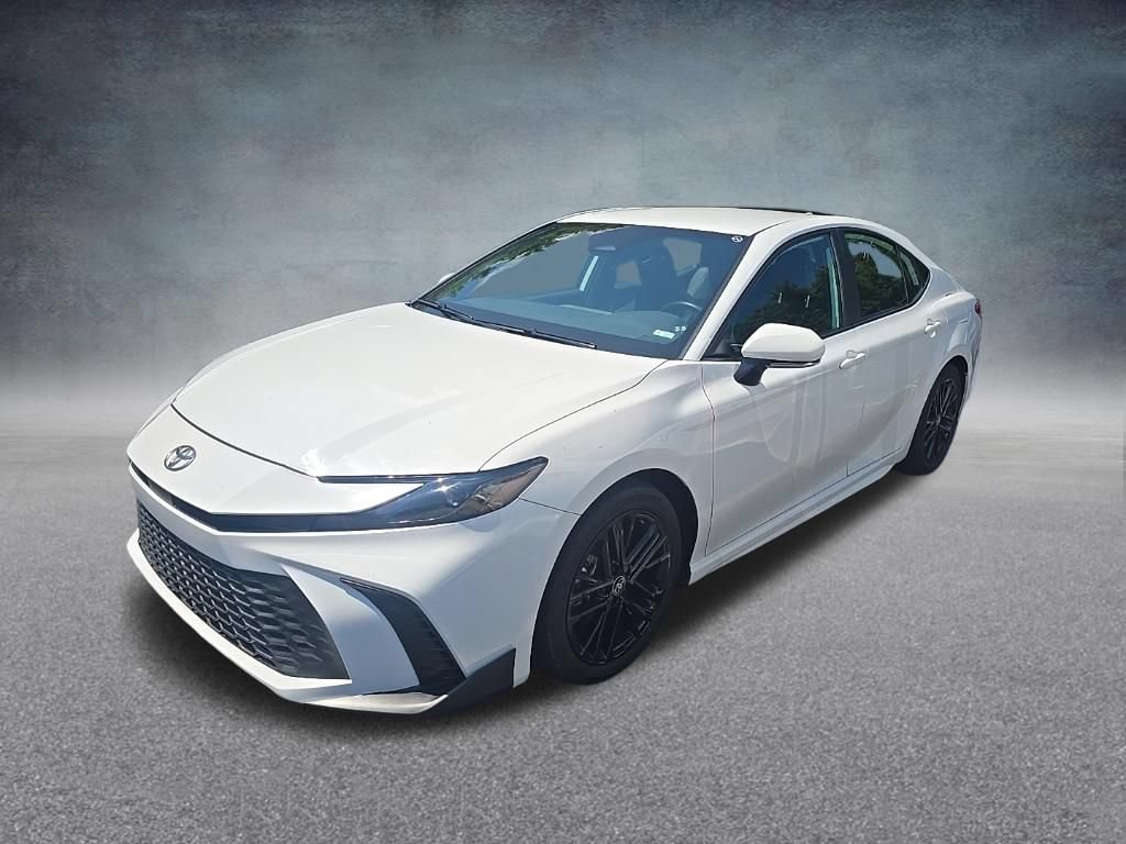Used 2025 Toyota Camry SE FWD image 4