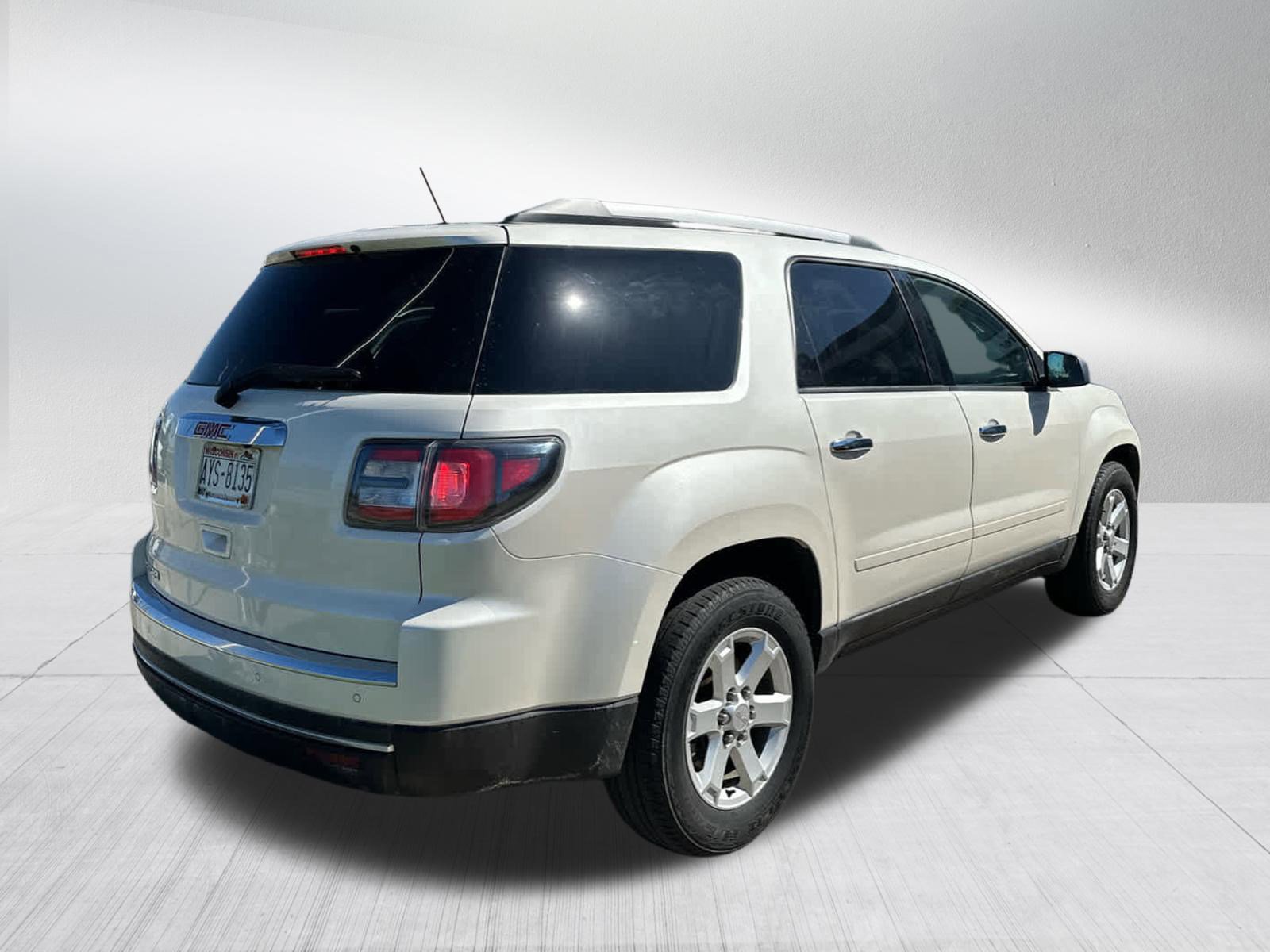 Used 2015 GMC Acadia SLE FWD image 5