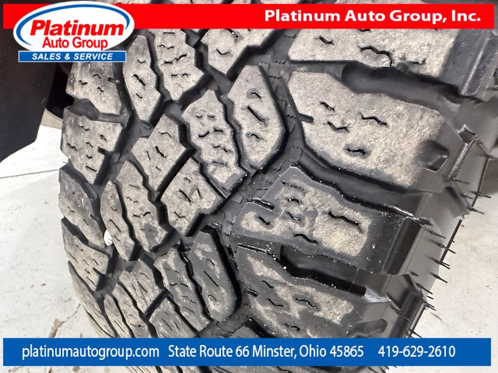 Used 2021 Chevrolet Suburban Z71 w/ Z71 Signature Package AWD/4WD image 58