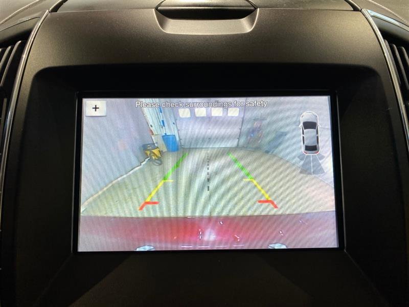 Used 2018 Ford Edge Sport w/ Technology Package image 13