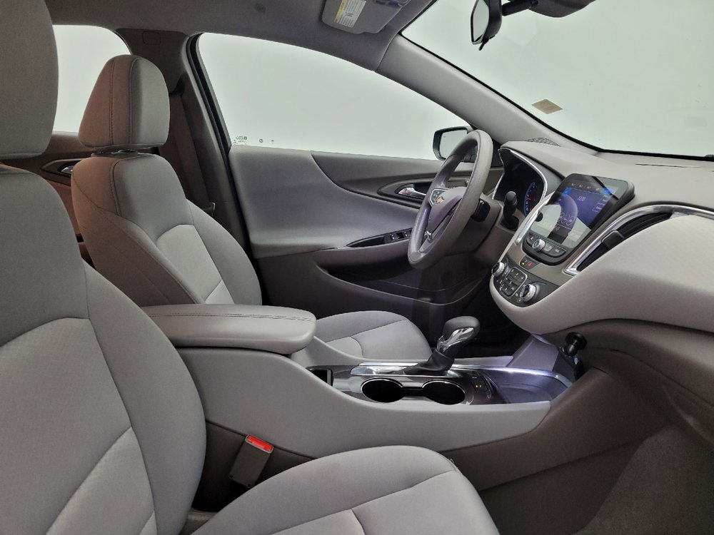 Used 2021 Chevrolet Malibu LT image 21